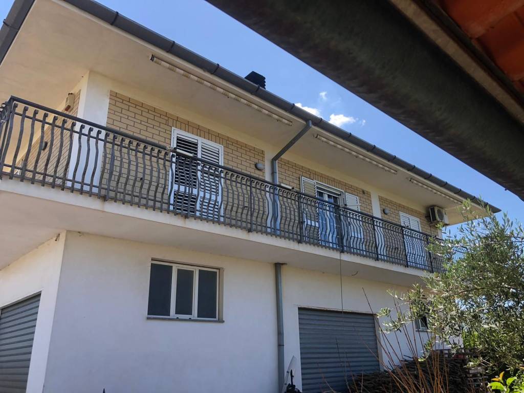 Villa a Fondi in Via Cesulo - Foto 4
