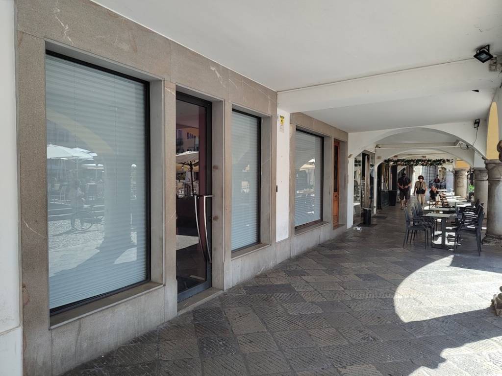 Immobile a Udine in Piazza Giacomo Matteotti, 16 - Foto 2