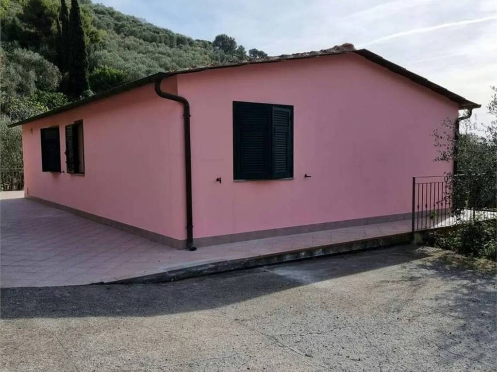 Villa a Imperia in Via Fanny Roncati Carli, 1 - Foto 4