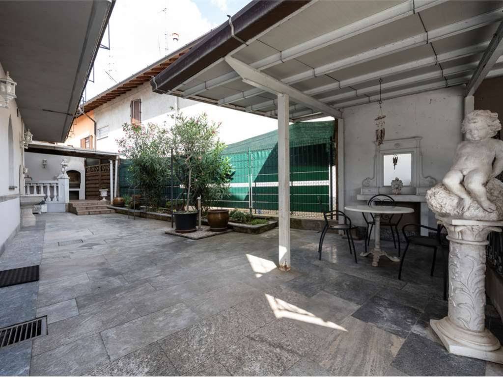 Villa a Cavaria con premezzo in VIA BERTOLOTTI, 78 - Foto 3