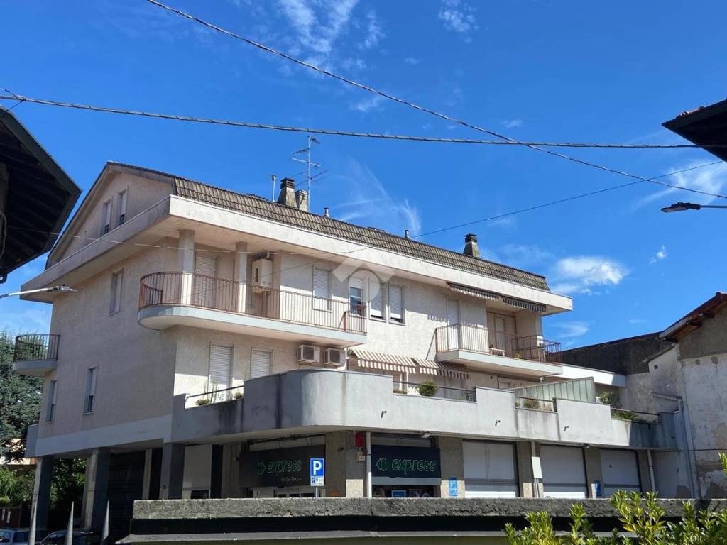 Appartamento a Samarate in Via S. Rocco, 2 - Foto 4