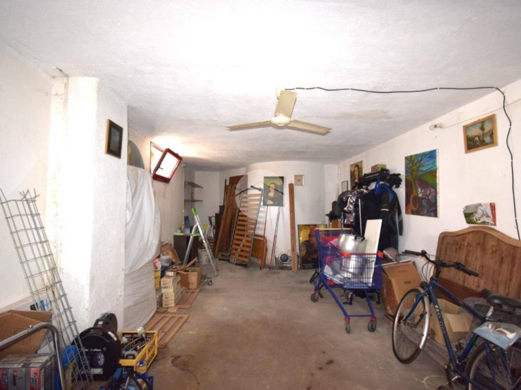Box / garage a Castiglione delle stiviere in Via V. Bellini, 10 - Foto 2