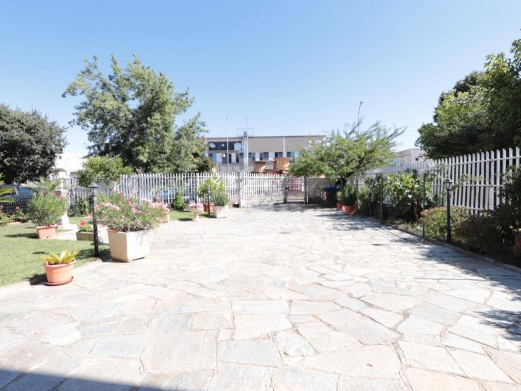 Casa indipendente a Alessandria in Via Luigi Einaudi, 65 - Foto 3