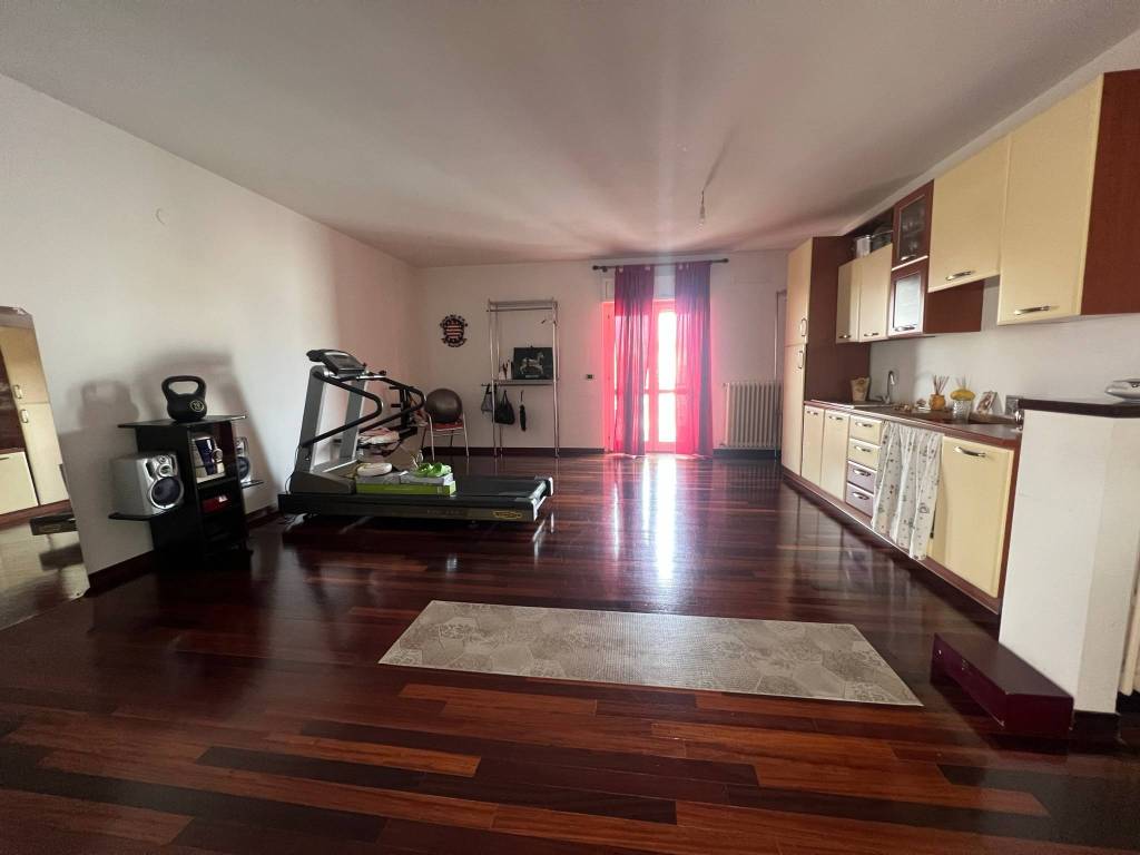 Appartamento a Modugno in Via Hermada, 36 - Foto 2