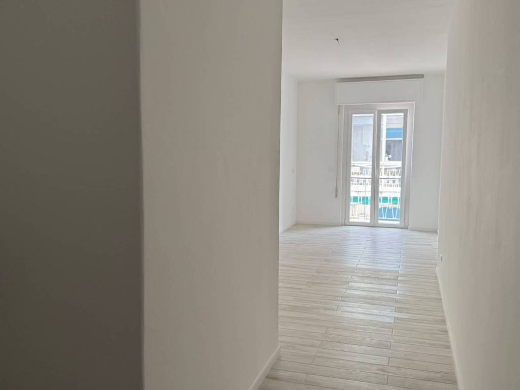 Appartamento a Albenga in Via Zara - Foto 2