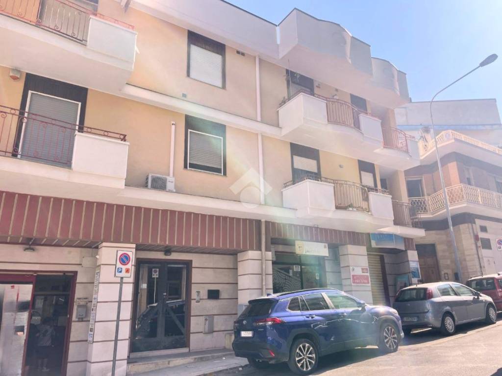 Appartamento a Canosa di puglia in Via Savino di Bari, 36 - Foto 2