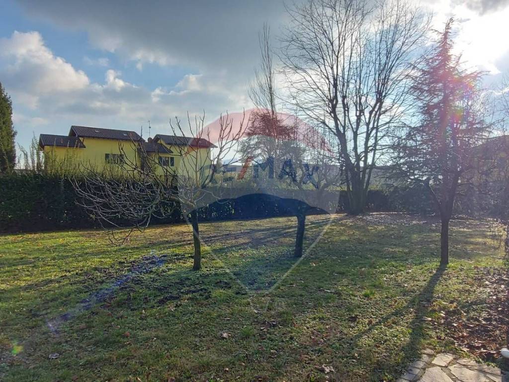 Casa indipendente a Binago in Piazza Libertà', 3 - Foto 2