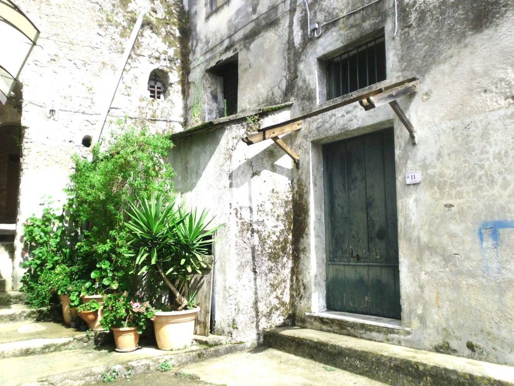 Rustico / casale a Montecorvino rovella in Via Pompeo d'Aiutolo, 70 - Foto 4
