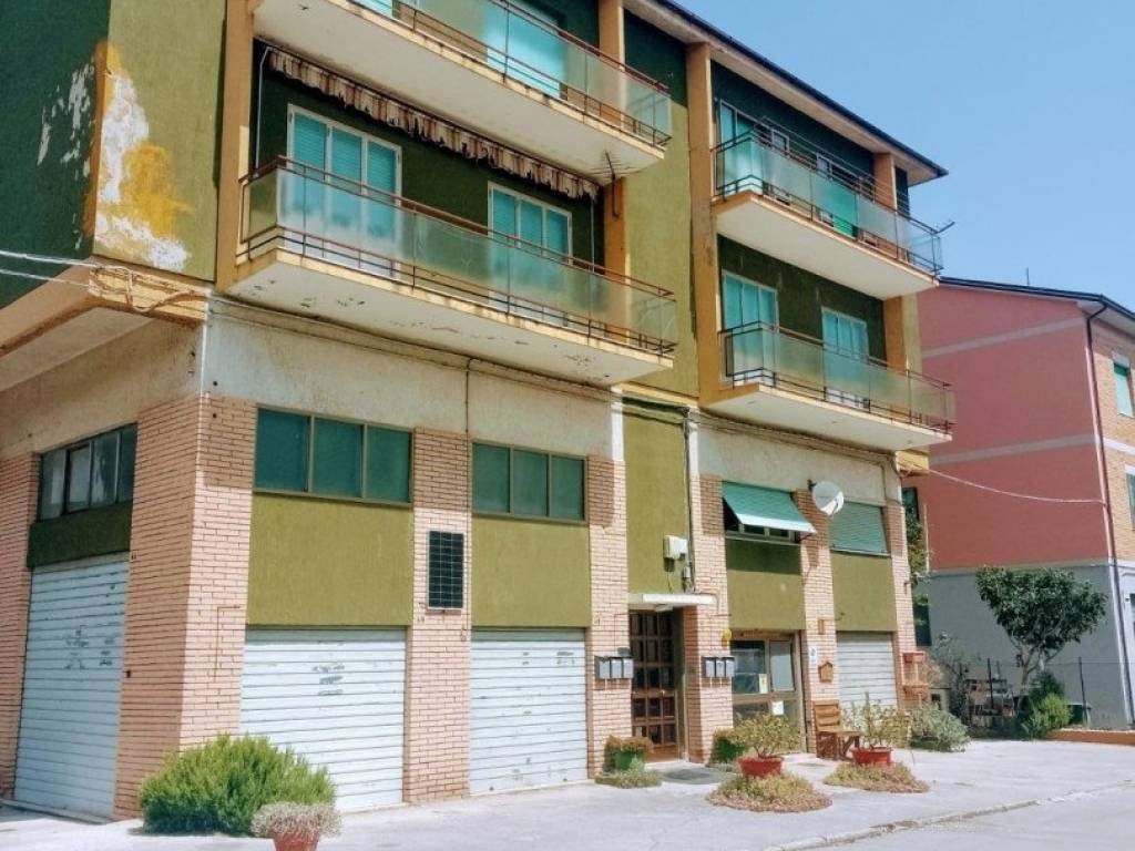 Appartamento a Fabriano in Via Francesco Petrarca, 50 - Foto 2