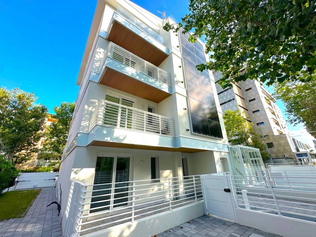 Appartamento a Riccione in Viale Milano, 74 - Foto 5