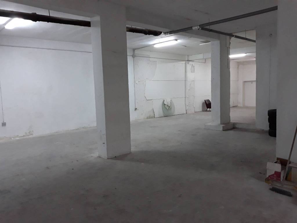 Box / garage a Trani in Via Giustina Rocca - Foto 2