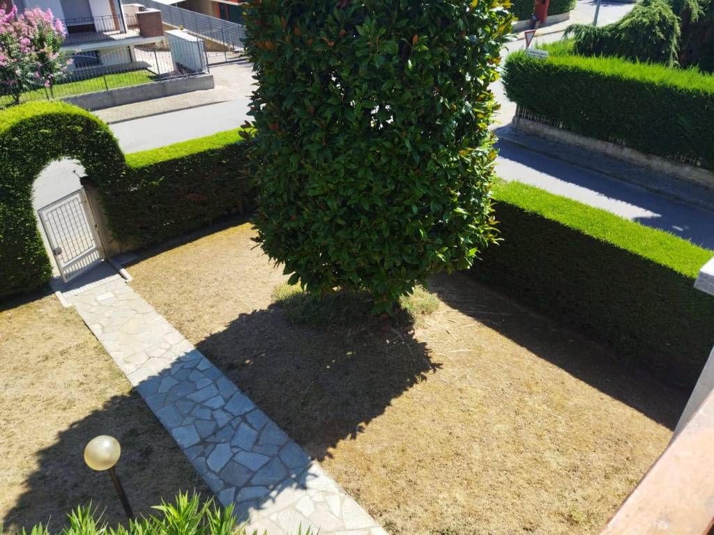 Villa a Bra in Via Ferdinando Gabotto - Foto 5