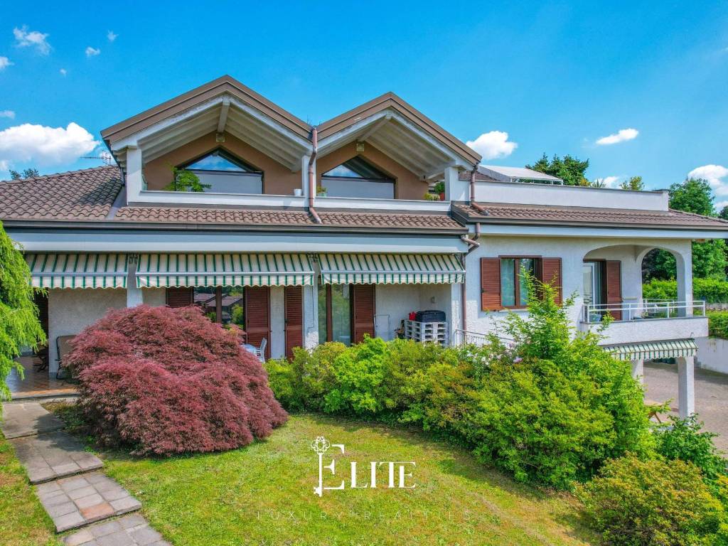 Villa a Castronno in Via Gioacchino Rossini, 4 - Foto 3
