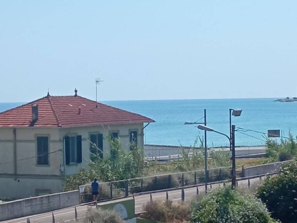 Villa a Sanremo in zona foce - Foto 3