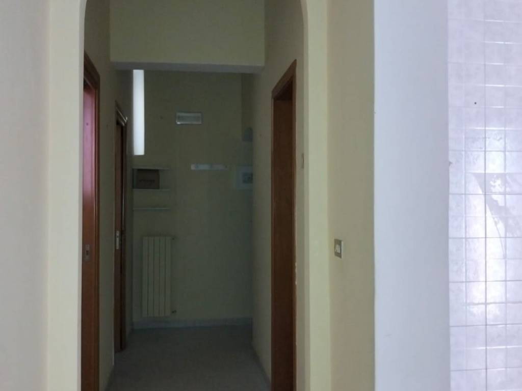 Appartamento a Barletta in Via Regina Margherita - Foto 3