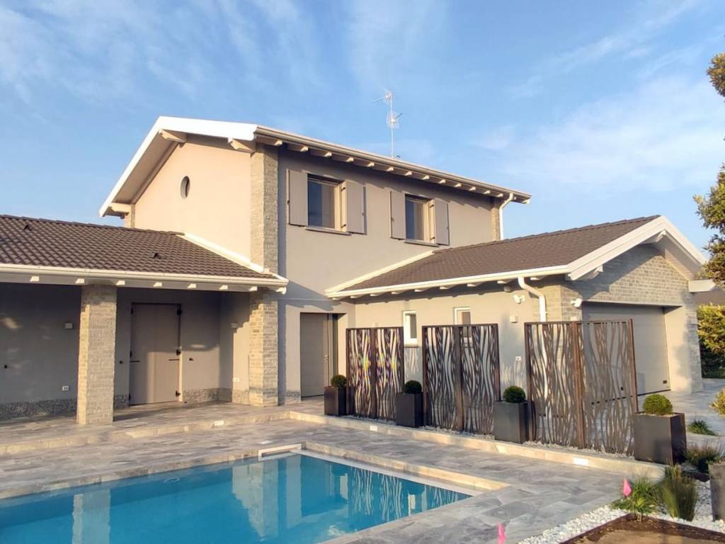 Villa a Spino d'adda in Via Giuseppe Ungaretti - Foto 3