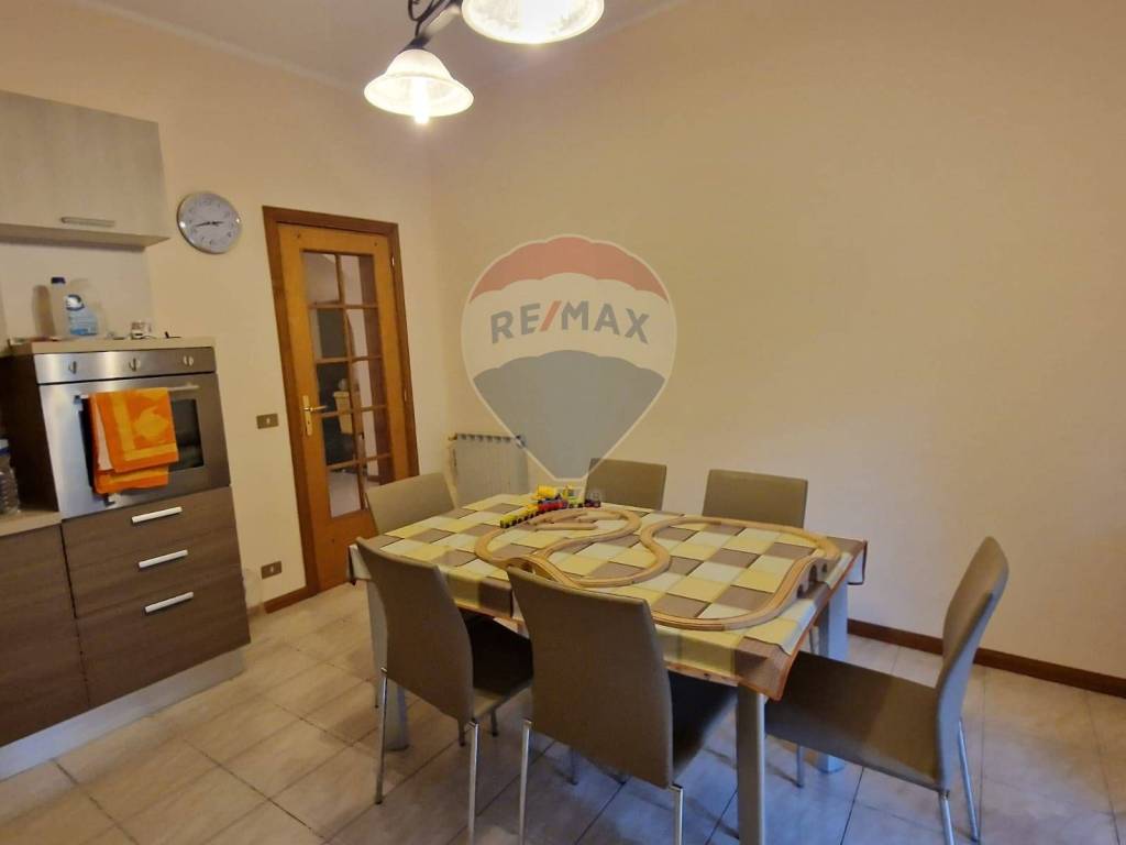 Appartamento a Francavilla di sicilia in via regina Mergherita, 121 - Foto 5