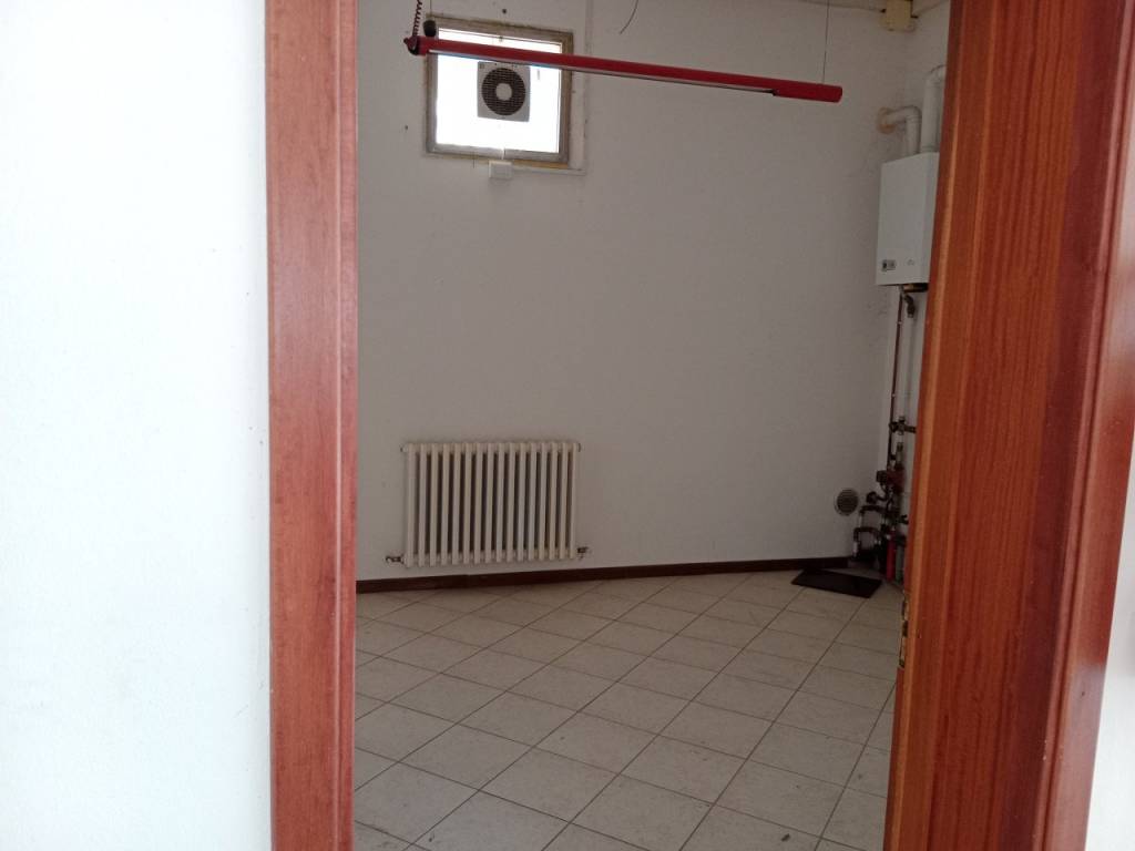 Immobile a Novi di modena in Via Chiesa Sud - Foto 3