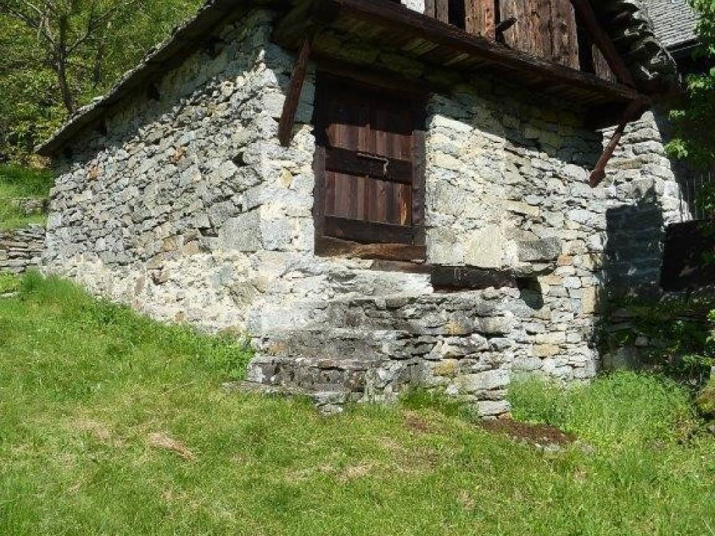 Rustico / casale a Varzo in Località Bialugno, - - Foto 4