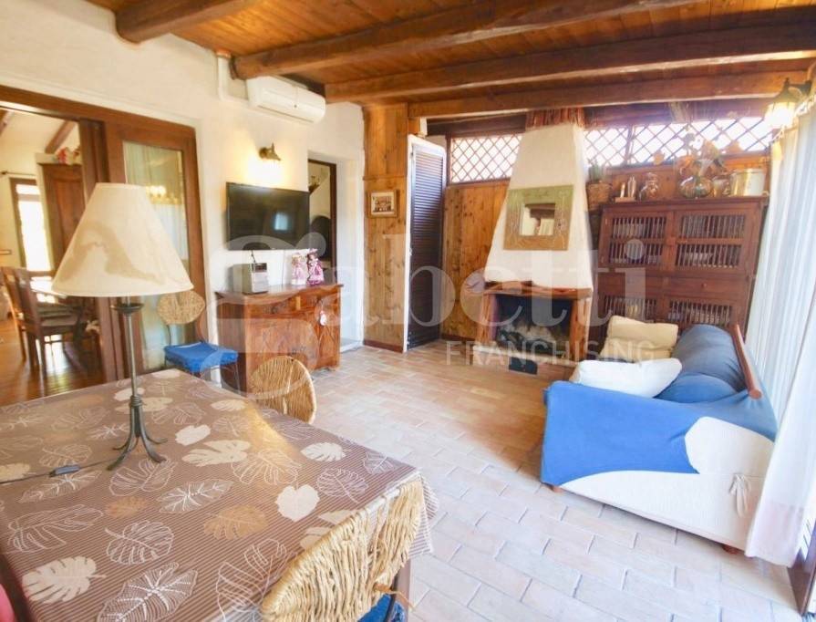 Casa indipendente a Loiri porto san paolo in Via Baronia, 1 - Foto 5
