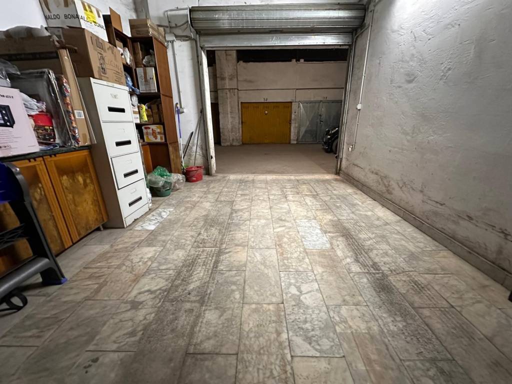 Box / garage a Caserta in Via Renato De Martino, 14 - Foto 5