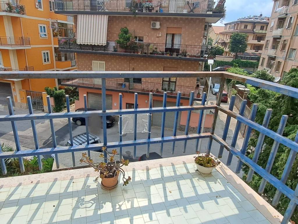 Appartamento a Vibo valentia in Via Nicola Froggio, 12 - Foto 4