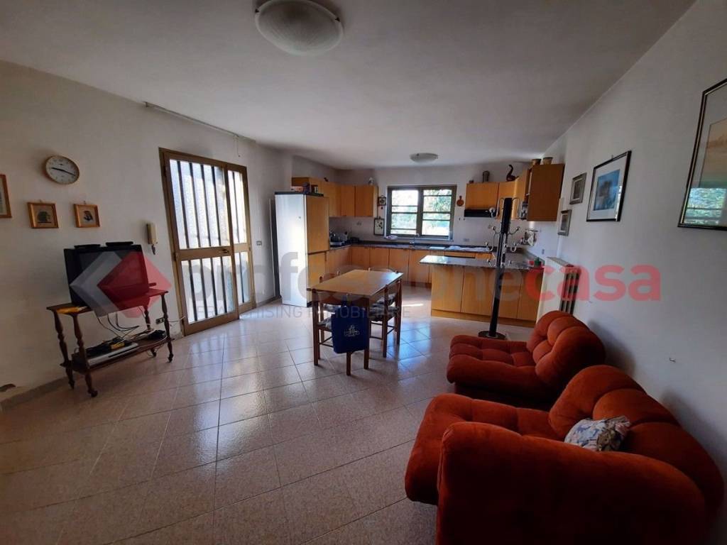 Casa indipendente a Veroli in contrada Caponi, 59 - Foto 3