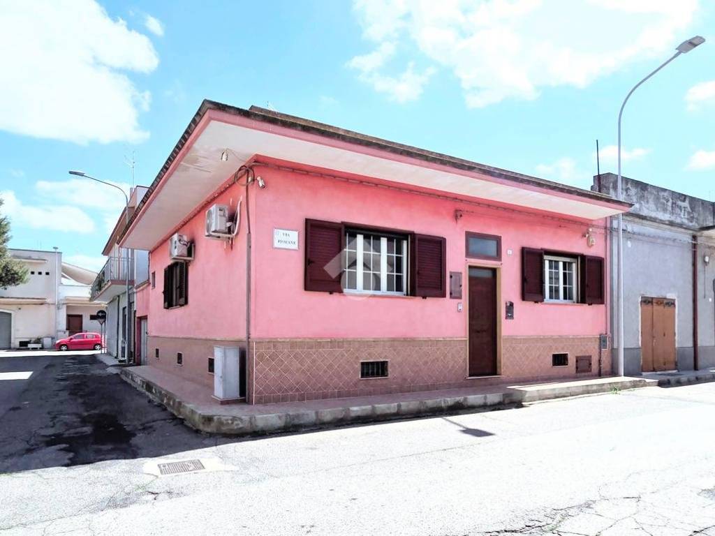 Casa indipendente a Sava in Via C. Pisacane, 1 - Foto 2