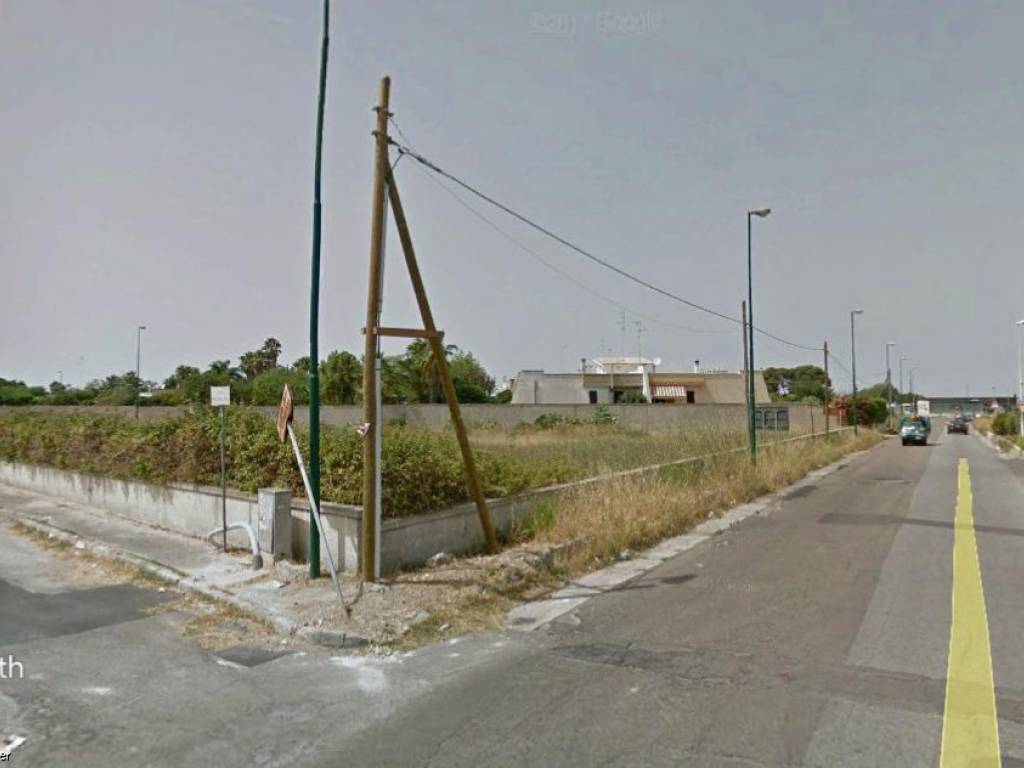 Terreno a Lizzanello in Via Tito Schipa - Foto 3