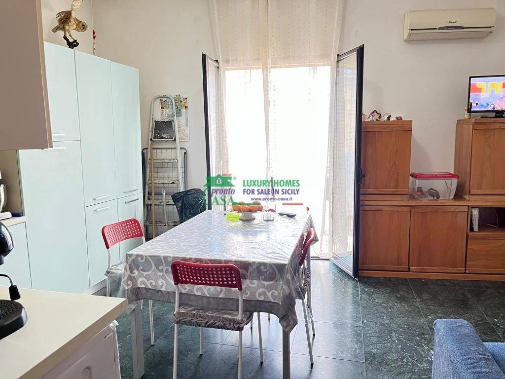 Appartamento a Comiso in VIA GENERALE AMATO - Foto 3