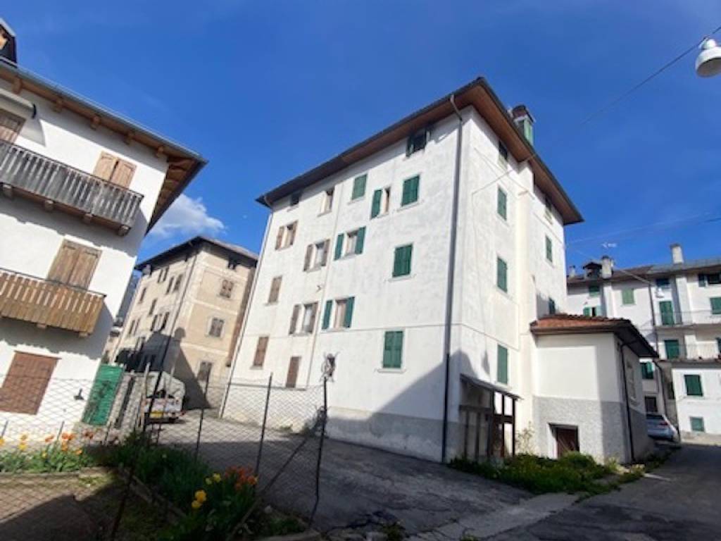 Palazzo / stabile a Lorenzago di cadore in Via Centa, 54 - Foto 2
