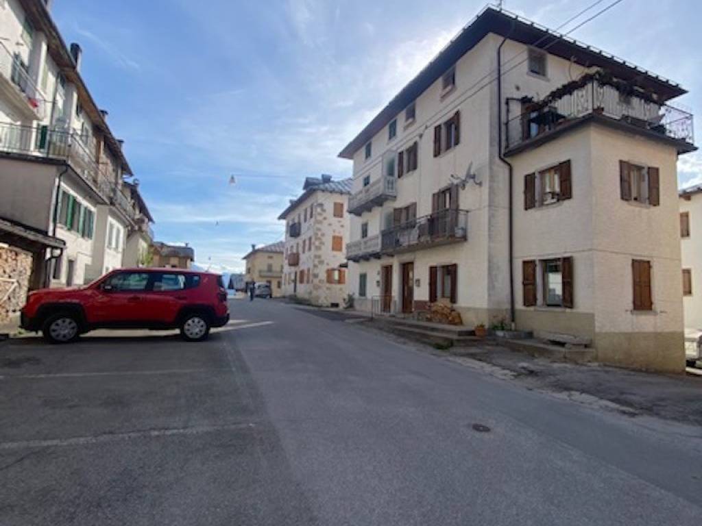 Palazzo / stabile a Lorenzago di cadore in Via Centa, 54 - Foto 4