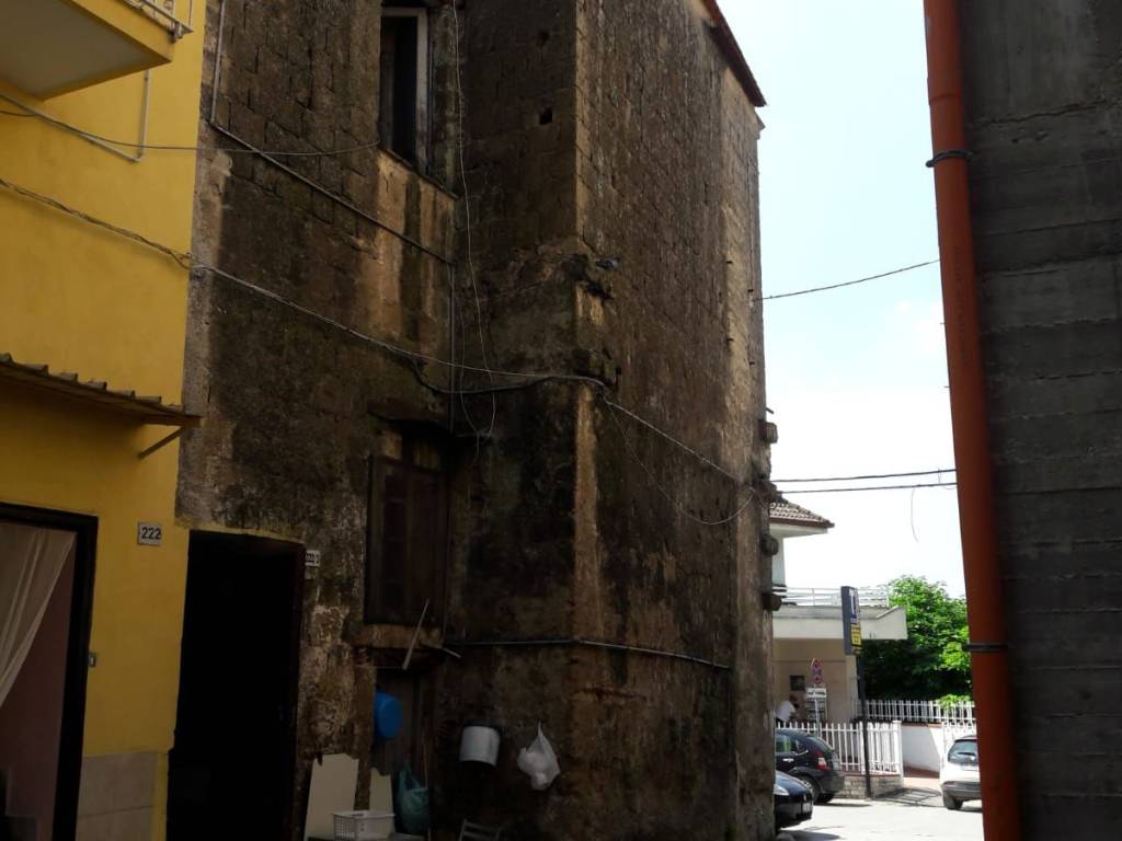 Palazzo / stabile a Maddaloni in Via Carmignano - Foto 5