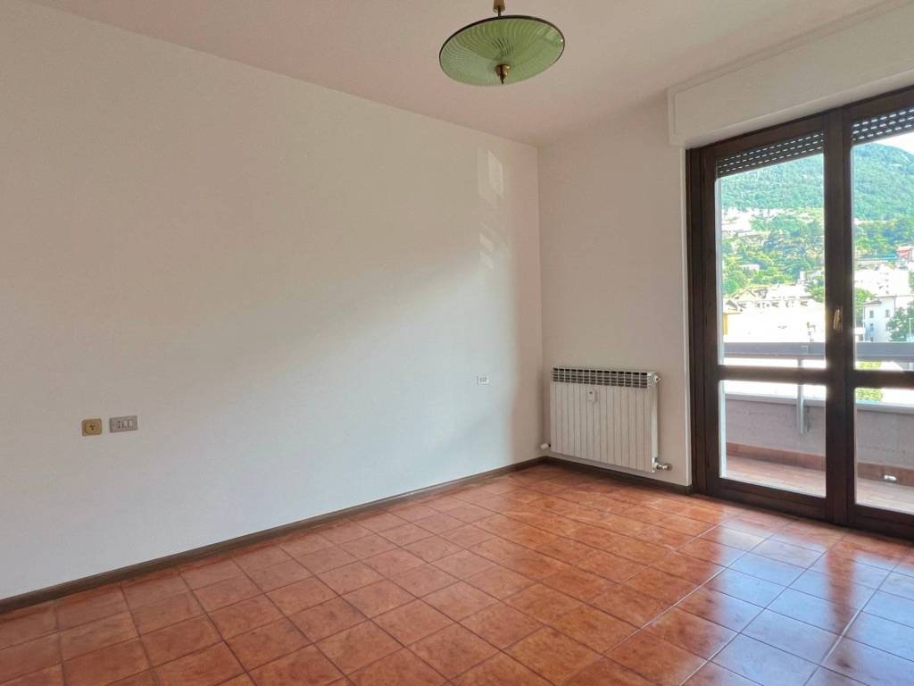 Appartamento a Sondrio in Via Giuseppe Antonio Petrini - Foto 2