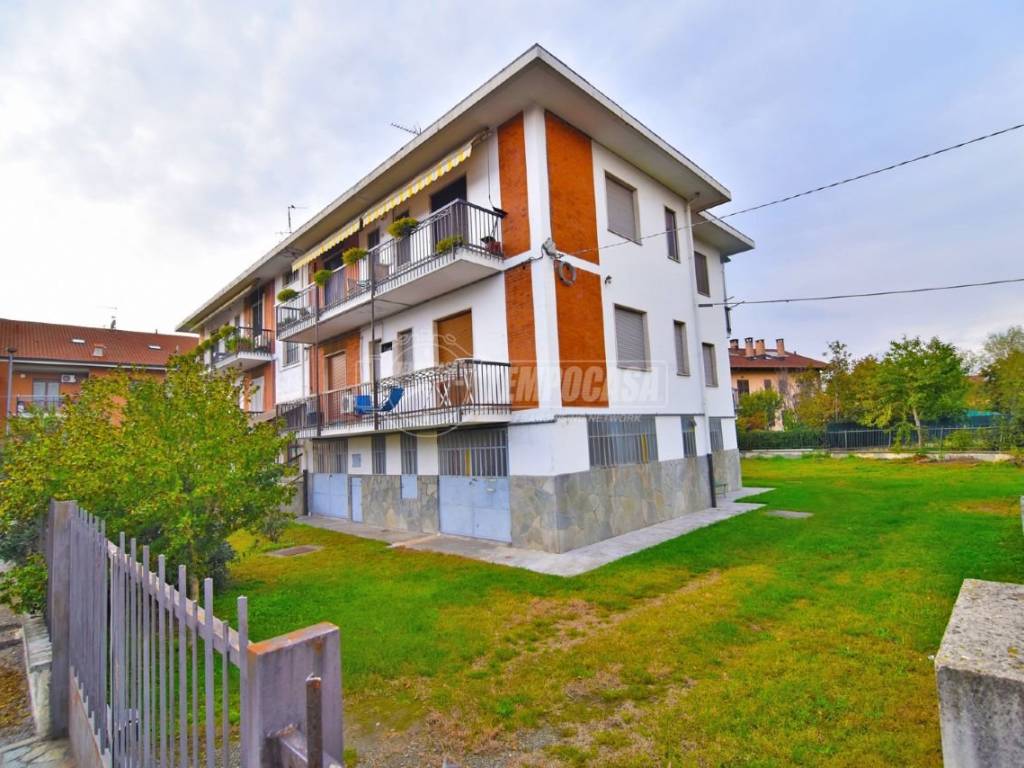 Appartamento a Caselle torinese in Via castagna - Foto 2