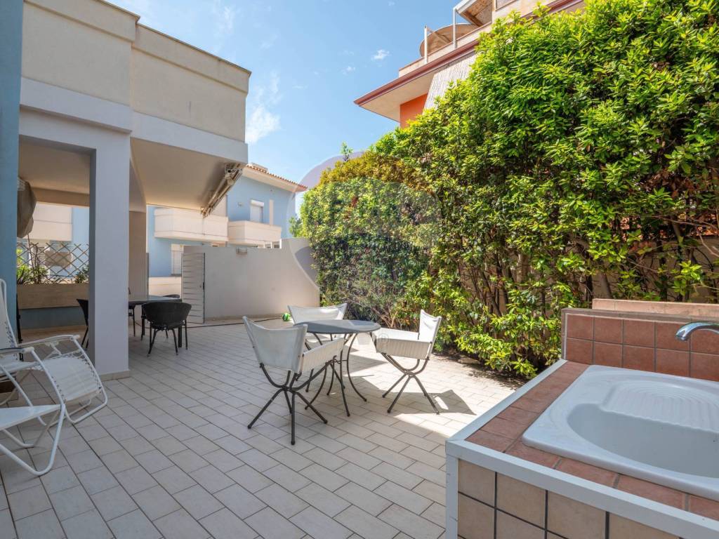 Appartamento a Santa croce camerina in Via Gardenia - Foto 2