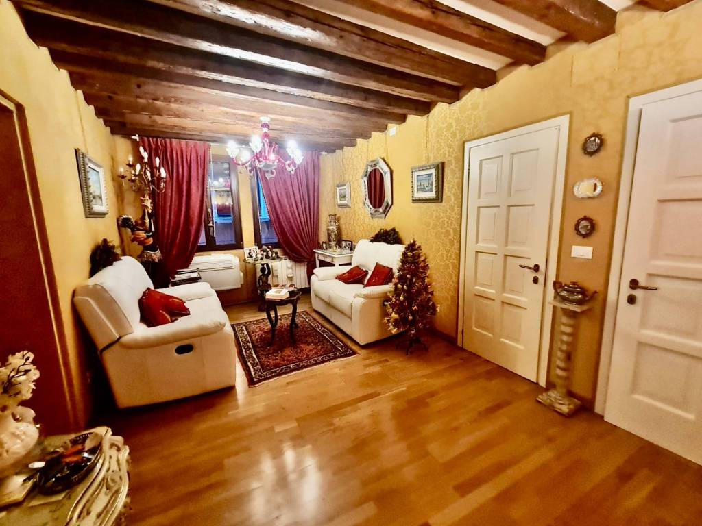 Appartamento a Venezia in Campo Santa Maria Nova - Foto 3