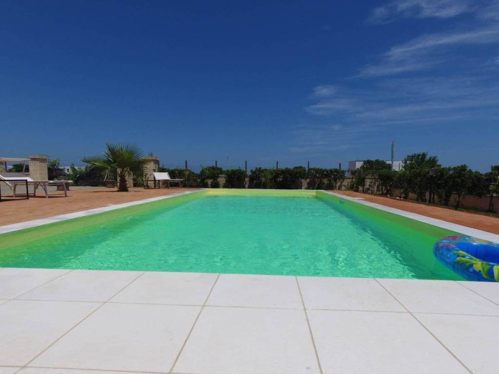 Villa a Carovigno in Strada Statale di Egnazia - Foto 4