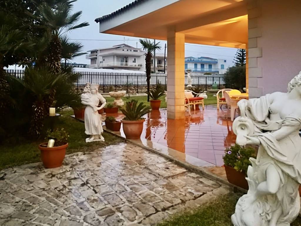 Villa a Ragusa in Via delle Ondine - Foto 4