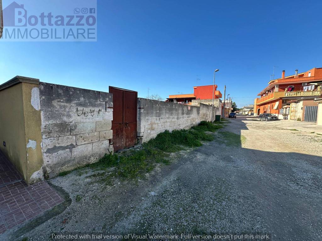 Terreno a Lizzano in Via Giuseppe Di Vittorio, 30 - Foto 3