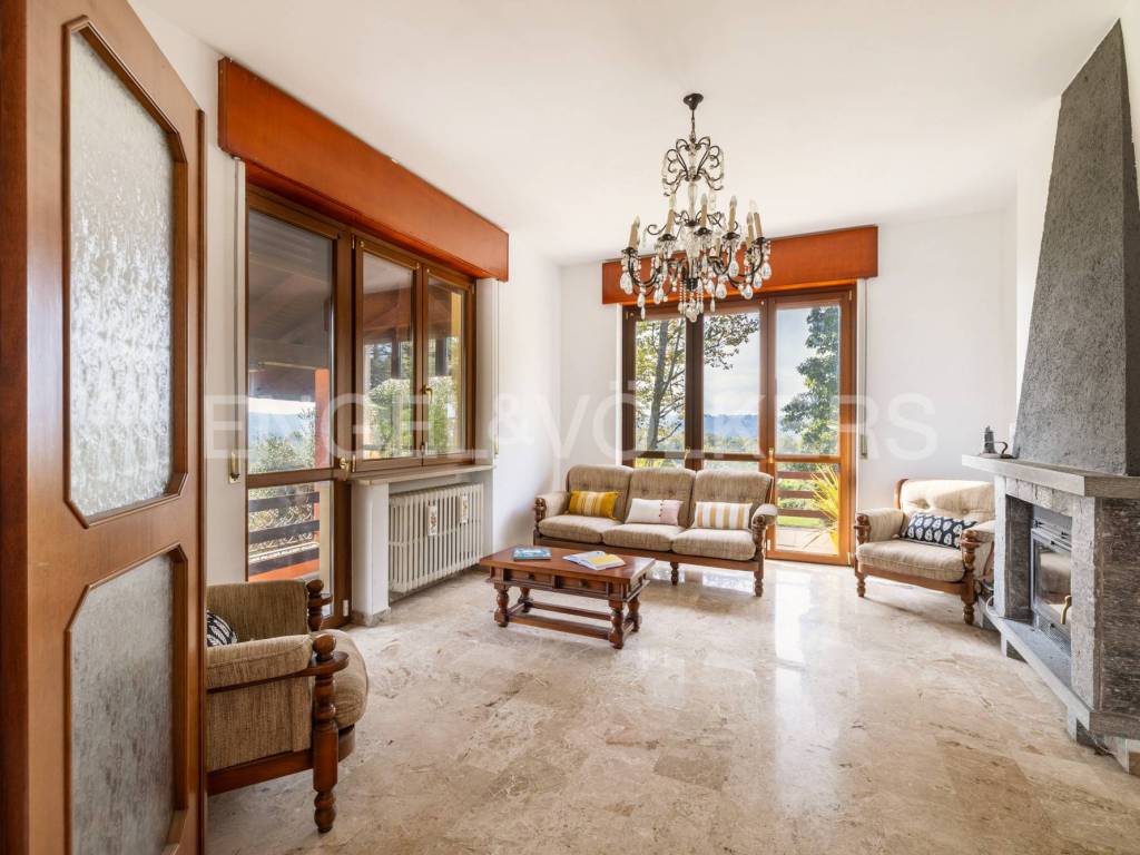 Villa a Varese in Via Francesco Agello - Foto 5