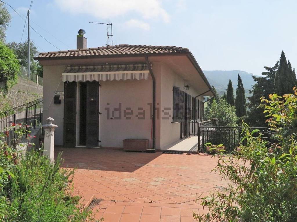 Villa a Minucciano in Via San Giacomo S.N.C. - Foto 2