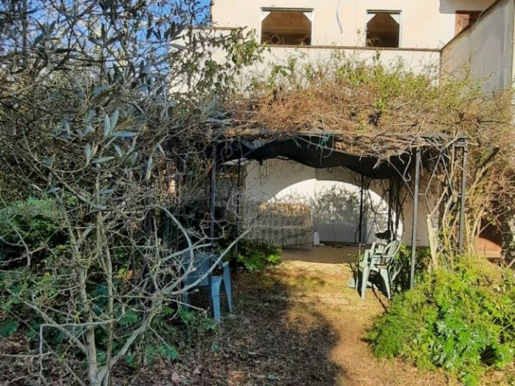Villa a Ronciglione in Via Nilde Iotti - Foto 4