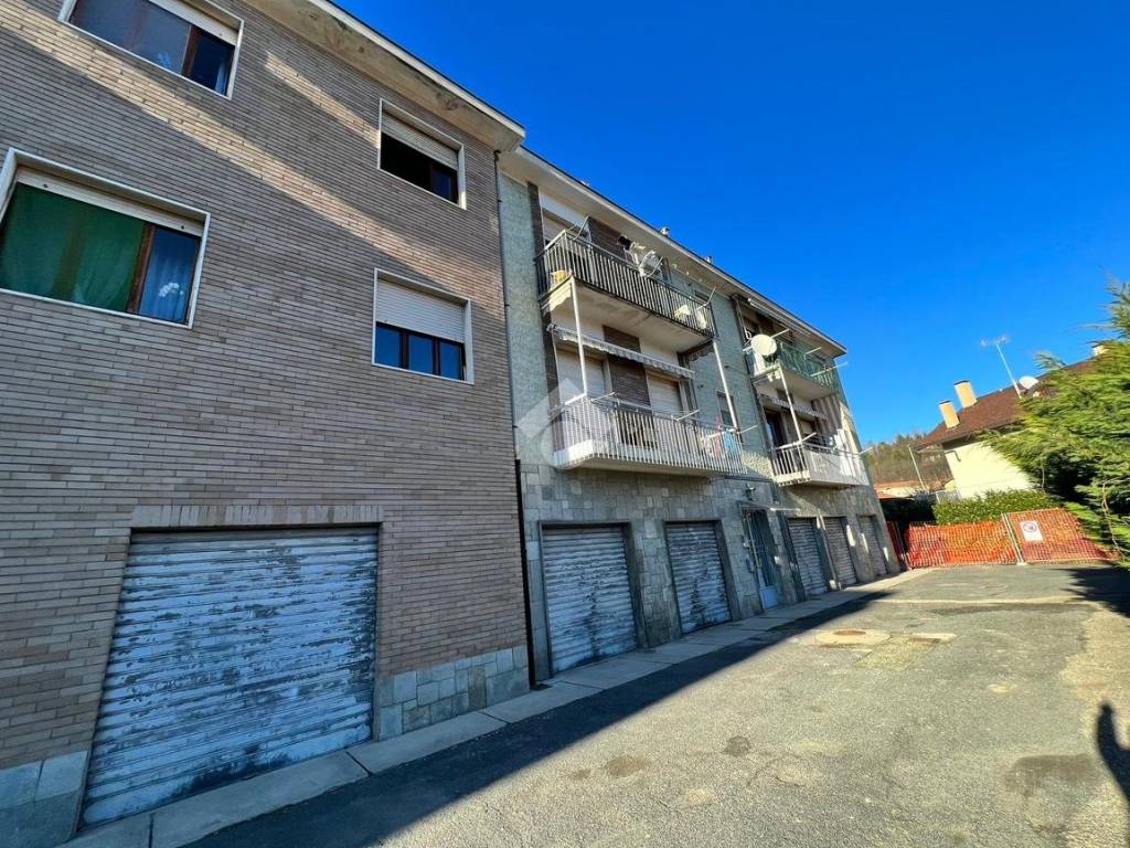 Appartamento a Castelnuovo don bosco in Piazza Dante - Foto 4