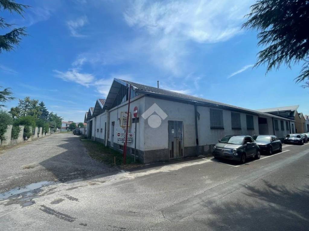 Immobile a San giorgio su legnano in Via Giuseppe Verdi, 6 - Foto 1