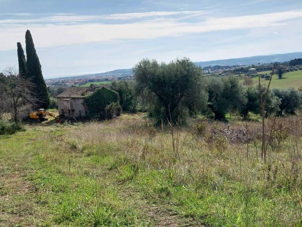 Rustico / casale a Civitanova marche in Strada Provinciale Civitanova Marche Fontespina, 19 - Foto 4
