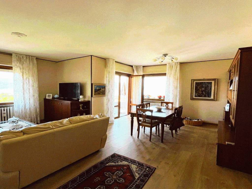 Appartamento a Baveno in Via Bertarello - Foto 4