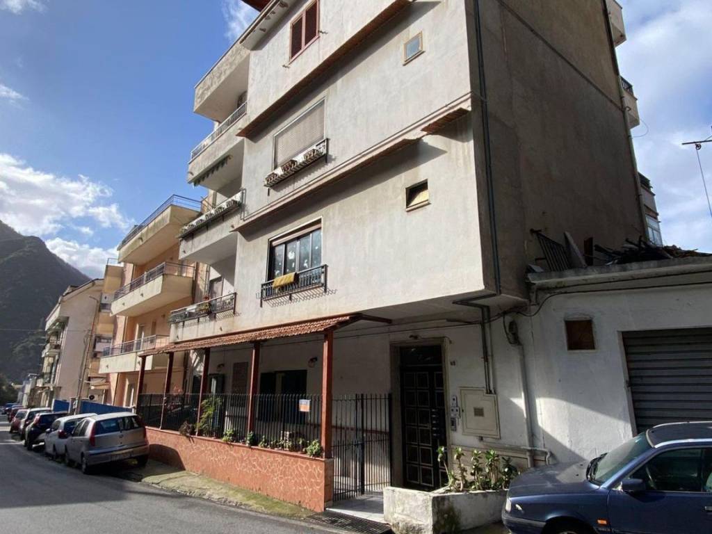 Appartamento a Bagnara calabra in Strada Statale Tirrena Inferiore, 24 - Foto 2
