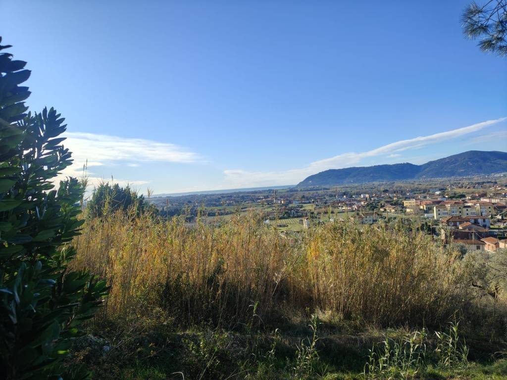 Villa a Castelnuovo magra in Via degli Ulivi - Foto 4
