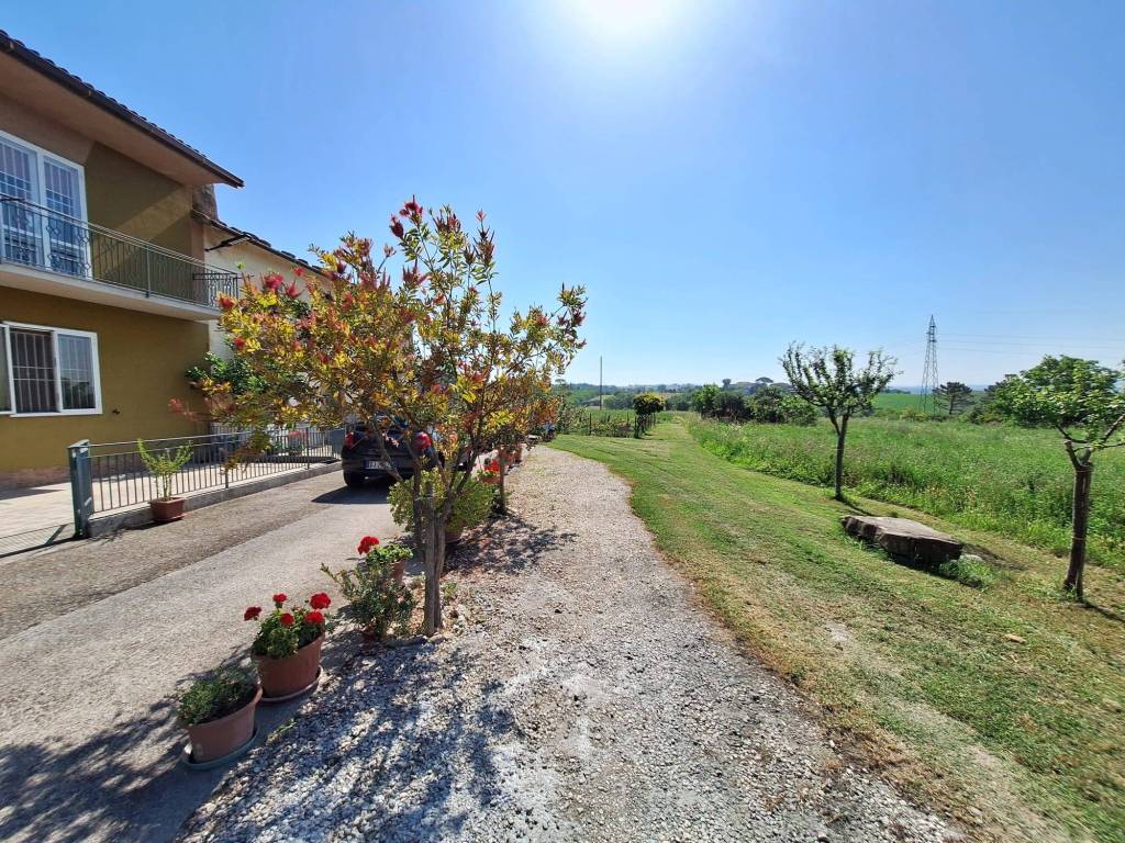 Villa a Benevento in Contrada Le Murate - Foto 4